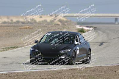 media/Oct-19-2025-Speed Ventures (Sun) [[a6e7fe67be]]/TC B/Session 2 (Outside Grapevine)/